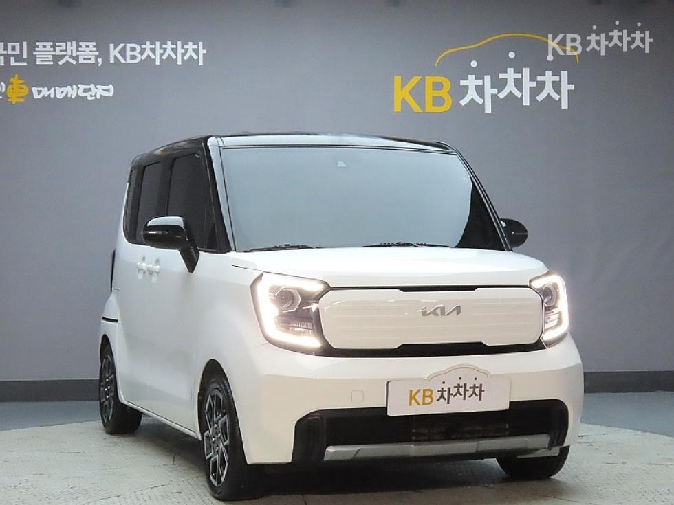 2023 - kia kia