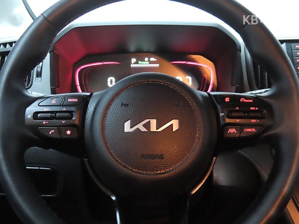 2023 - kia kia