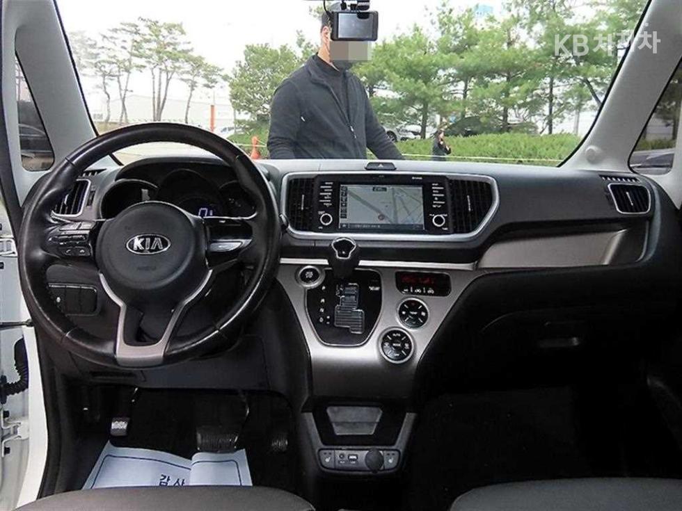 2018 - kia ray