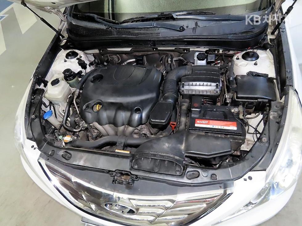 Hyundai Sonata — miniaturë 18