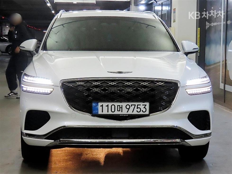 2024 Genesis GV70 photo