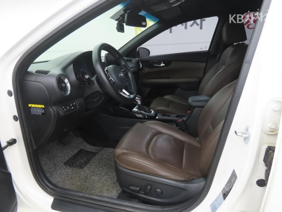 2020 - kia k3