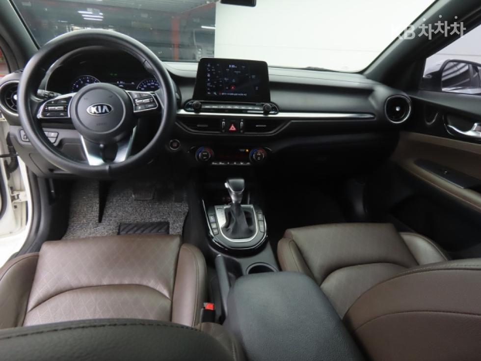 2020 - kia k3