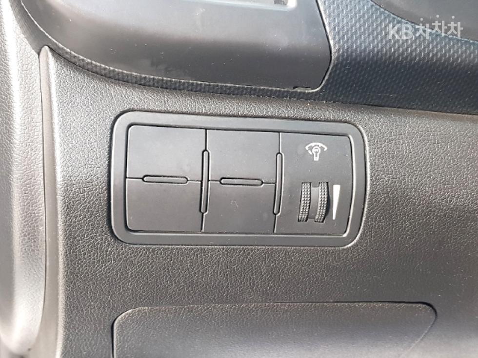 2013 - hyundai accent