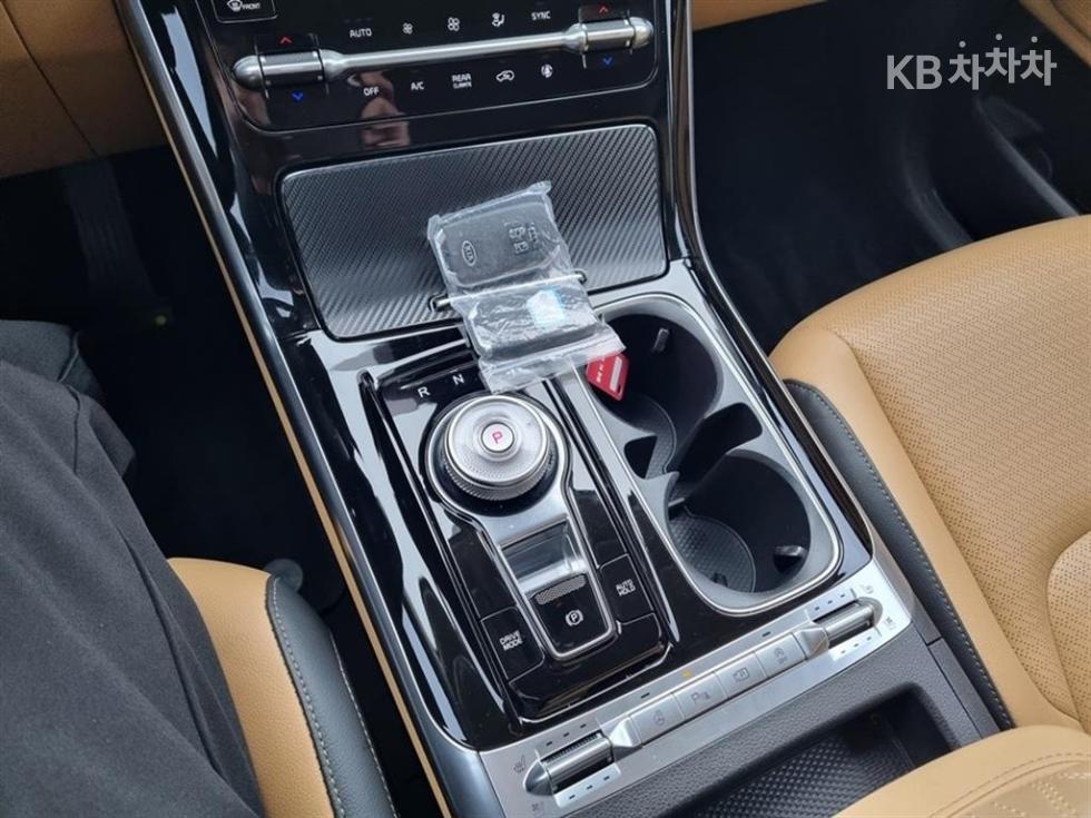 2021 - kia carnival