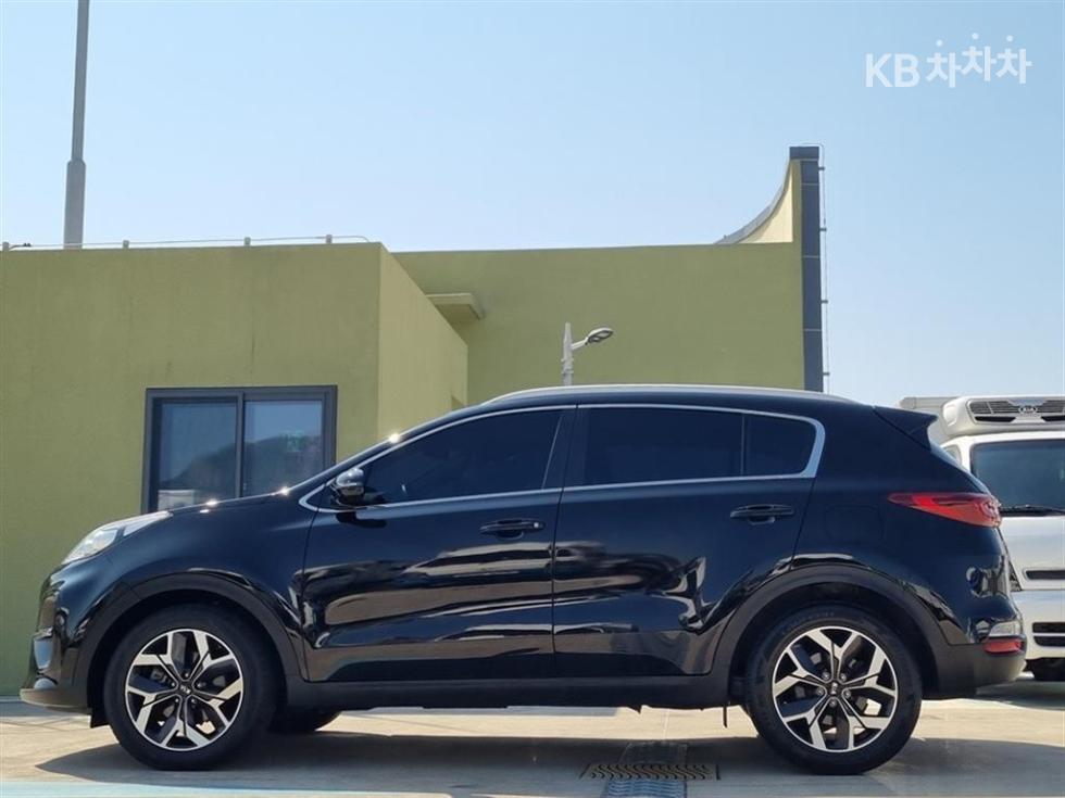 2020 - kia sportage