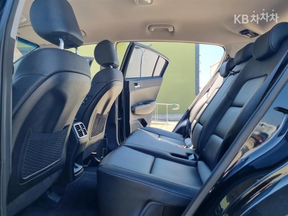 2020 - kia sportage