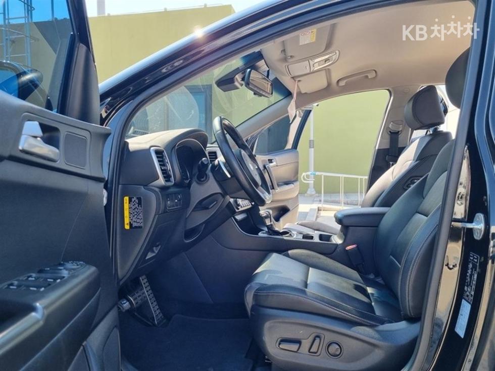 2020 - kia sportage