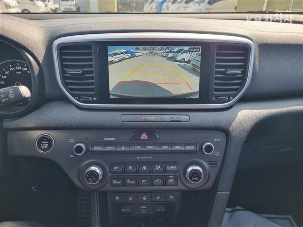 2020 - kia sportage
