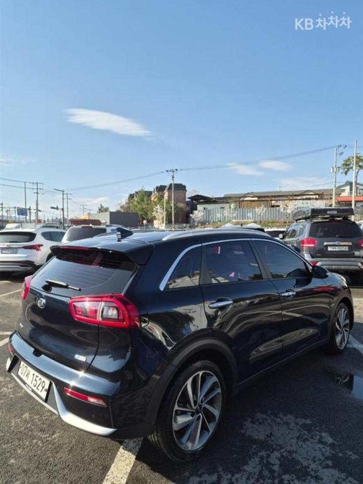 Kia Niro 1.6 Noblesse 7