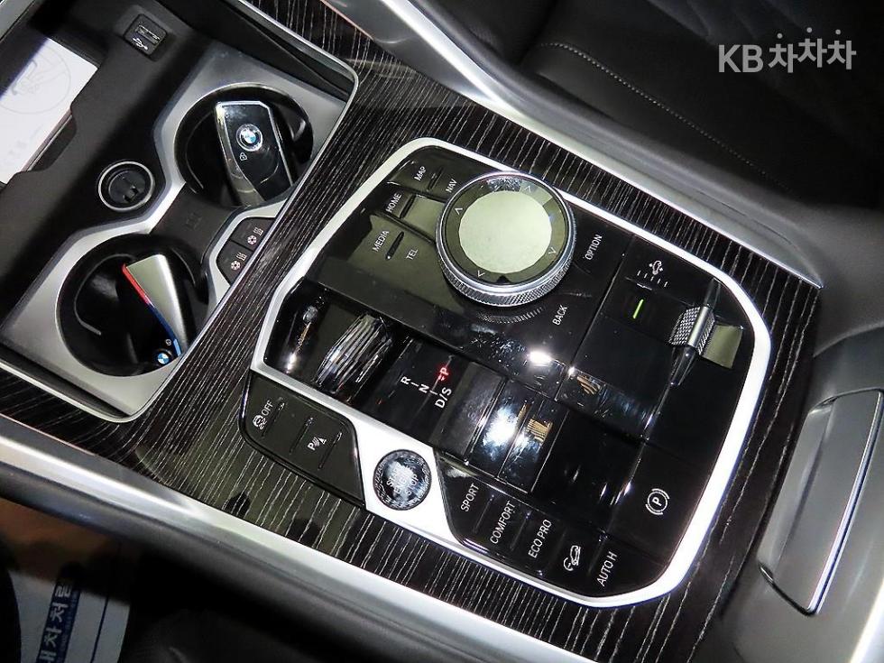 BMW X6 — miniaturë 12