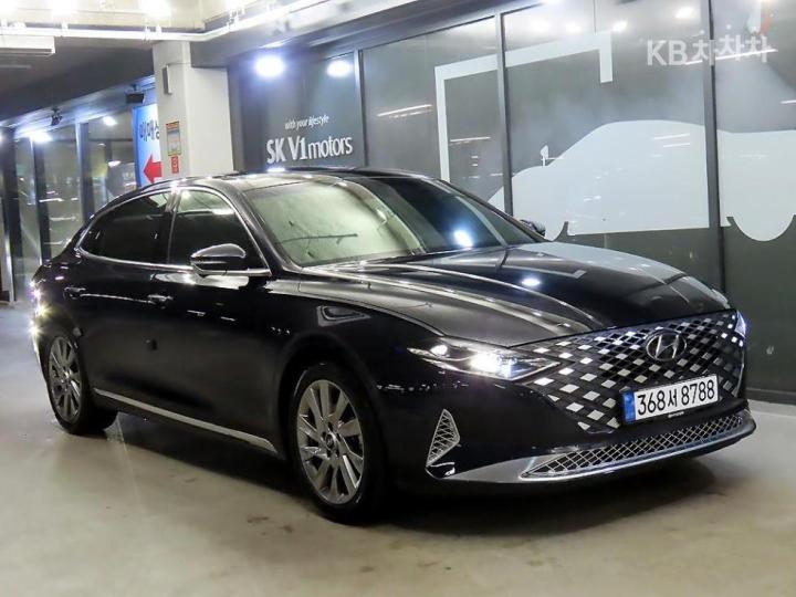 Hyundai Grandeur Hybrid 2.4 Calligraphy
