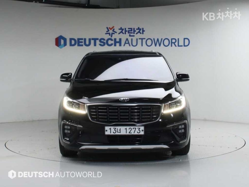 2019 - kia carnival