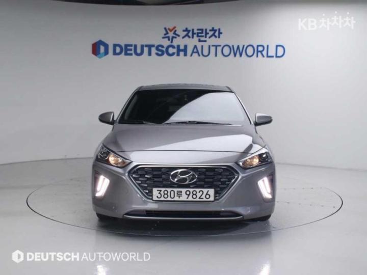 Hyundai IONIQ I 4