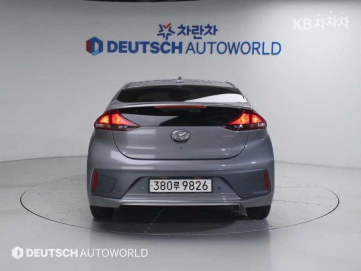 Hyundai IONIQ I 5