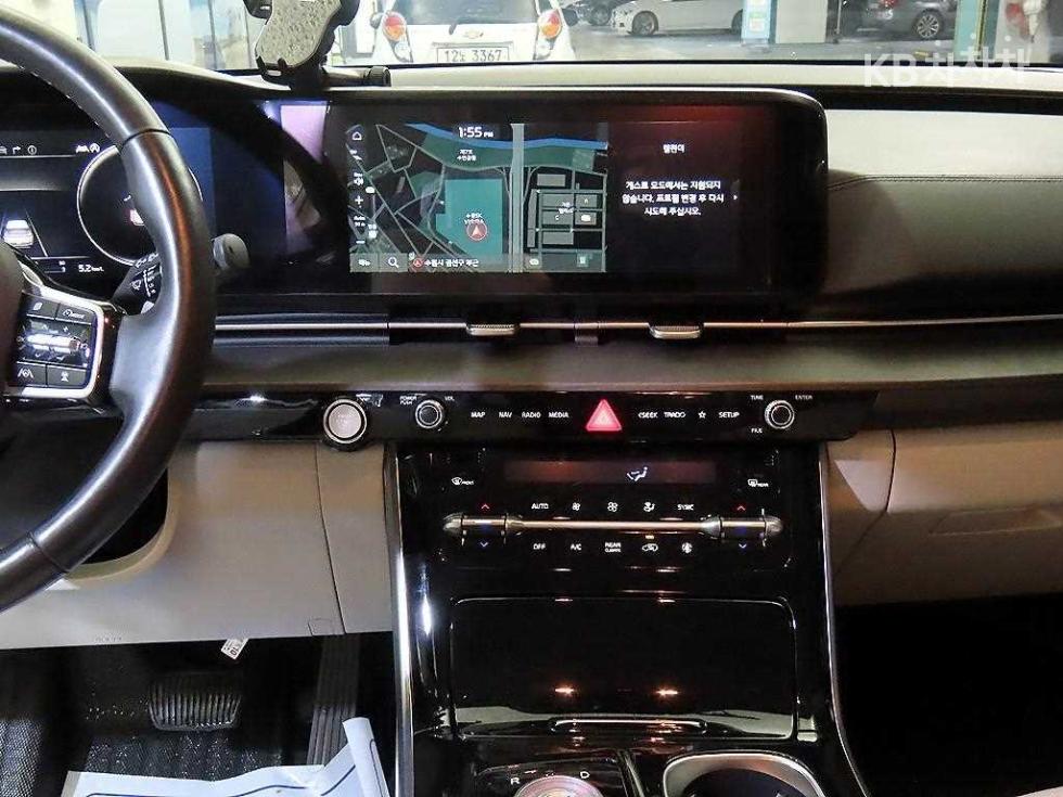 2021 - kia carnival