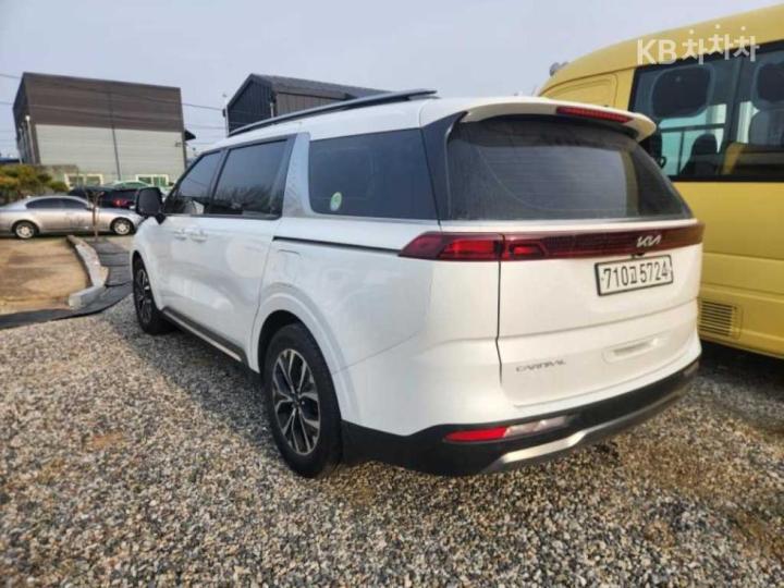 Kia Carnival D2.2 Noblesse 4