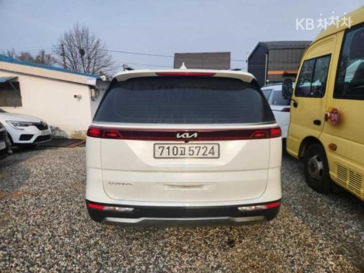 Kia Carnival D2.2 Noblesse 5