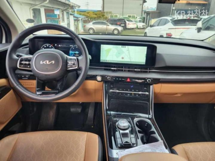 Kia Carnival D2.2 Noblesse 10