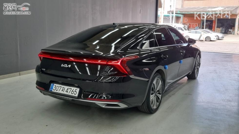 Kia K8 — miniaturë 2