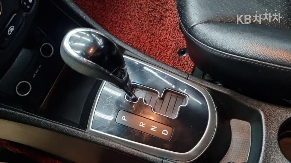2013 - hyundai accent