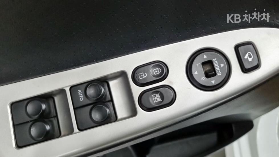 2013 - hyundai accent