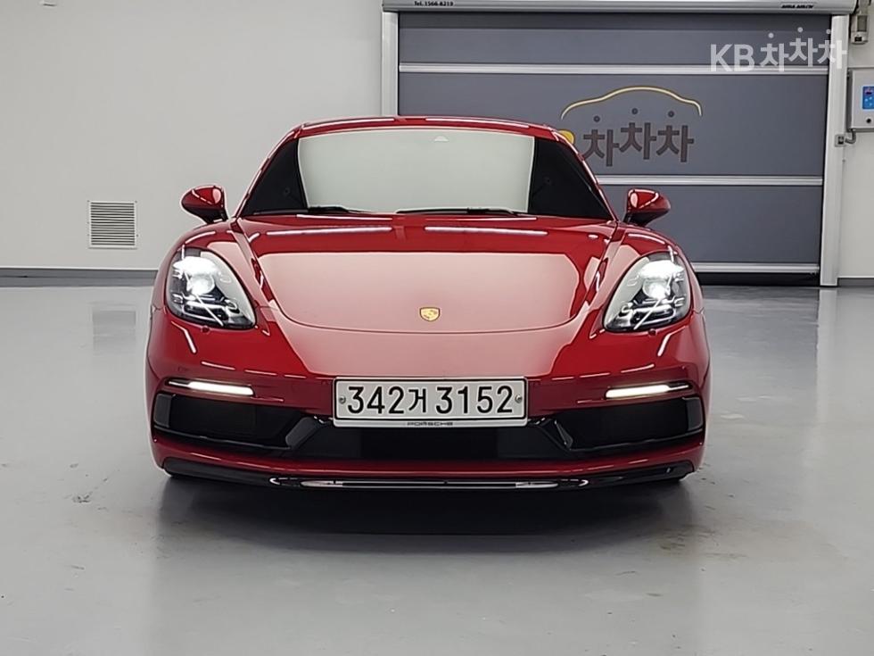 2020 - porsche cayman