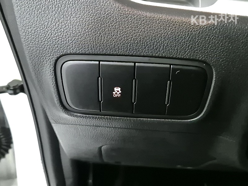 2022 - kia ray