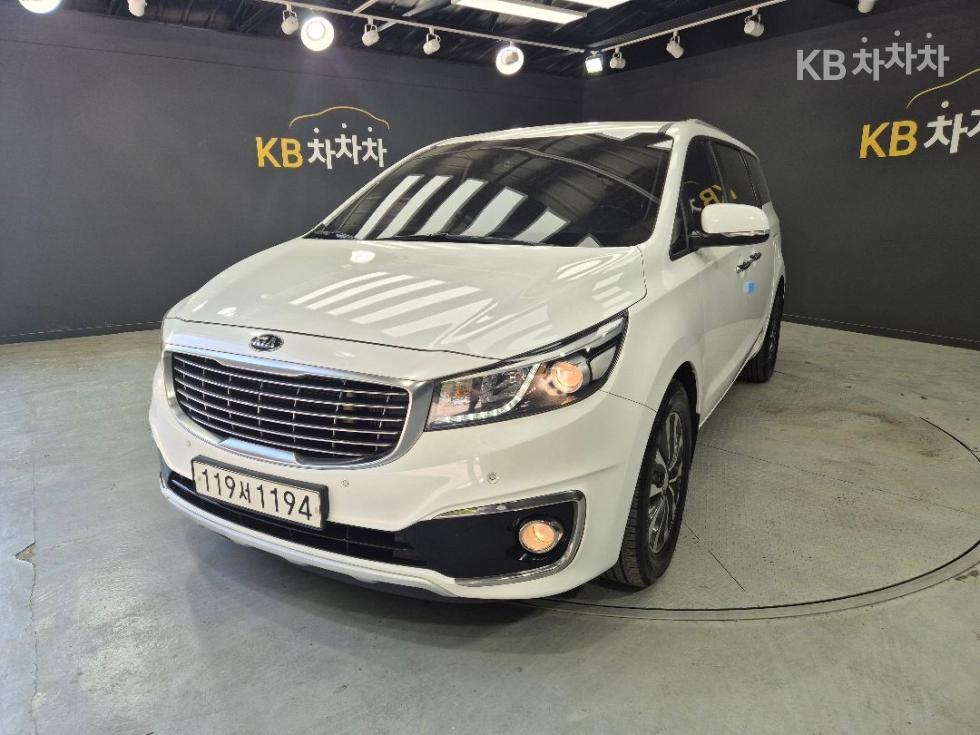 2018 - kia carnival