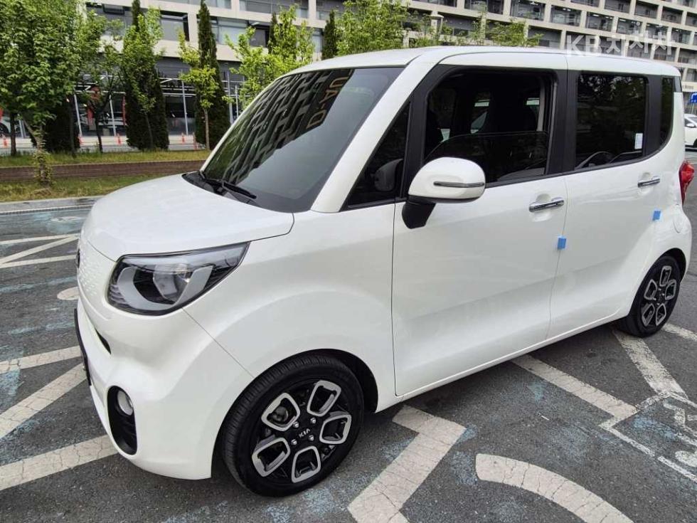 2020 - kia ray