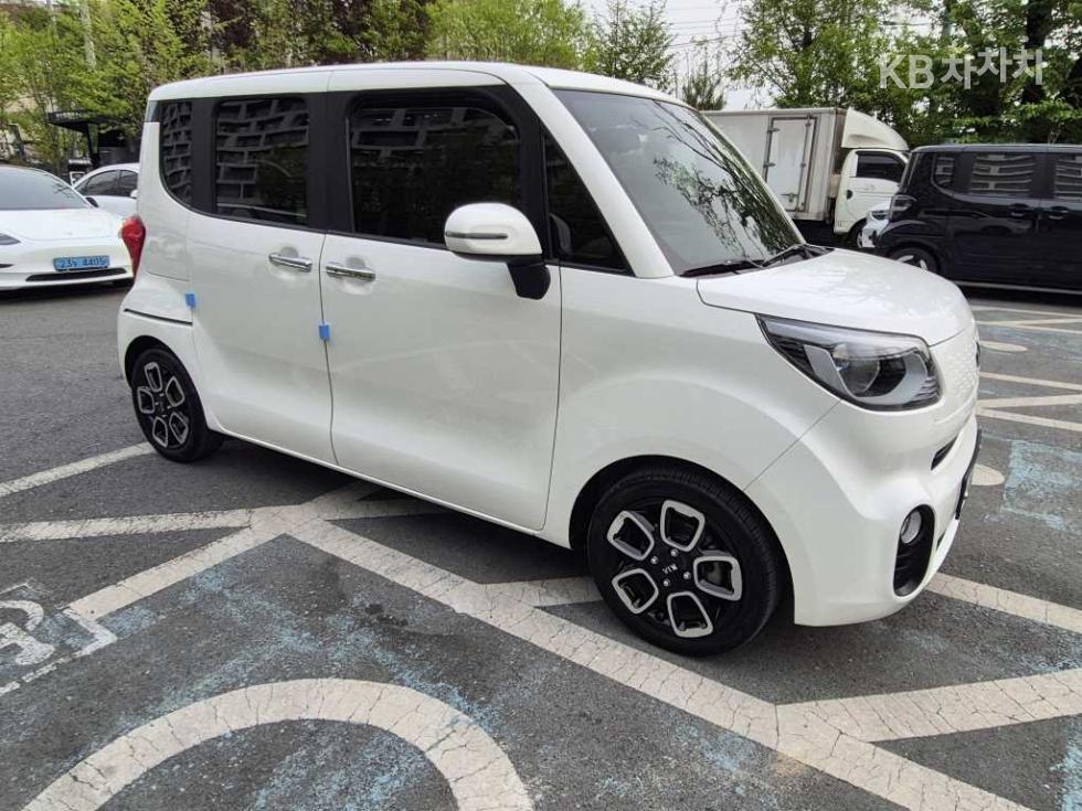 2020 - kia ray