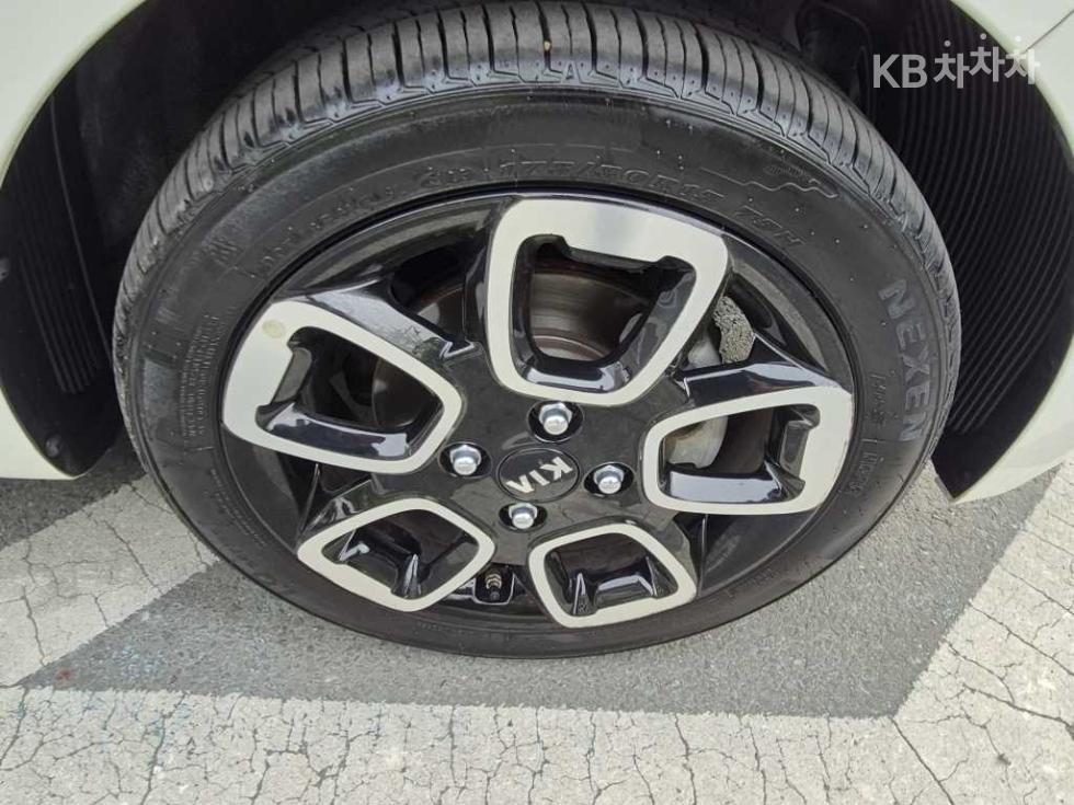 2020 - kia ray