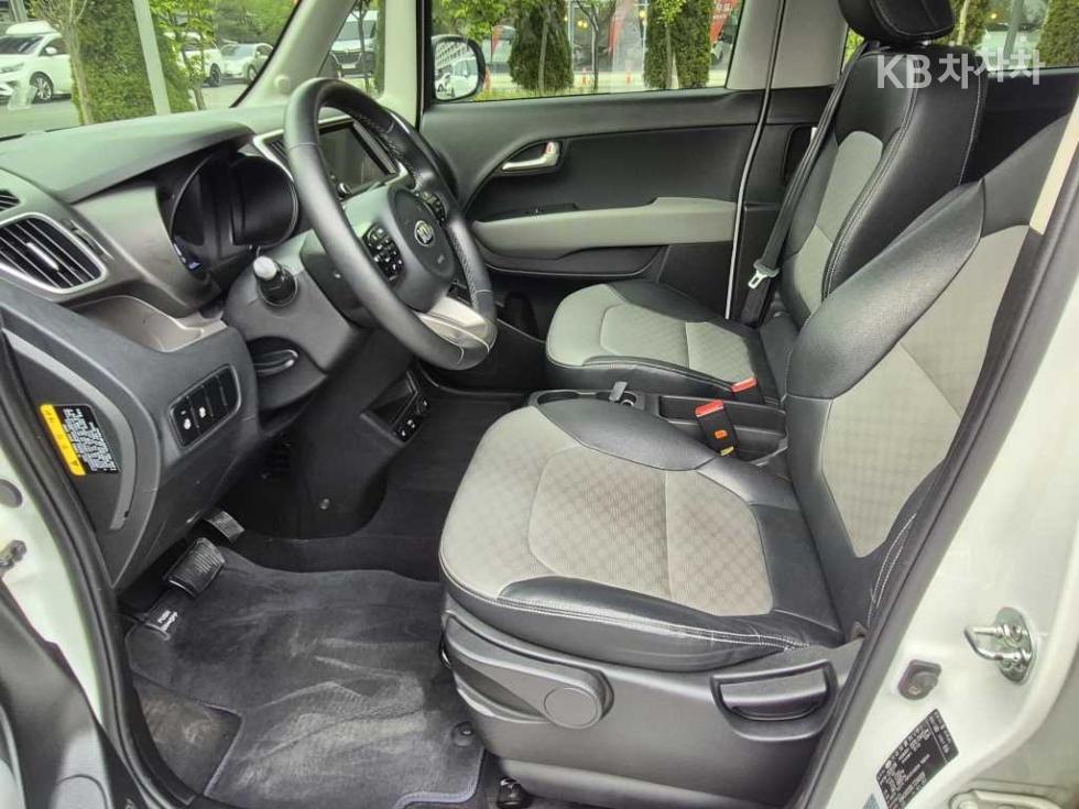 2020 - kia ray