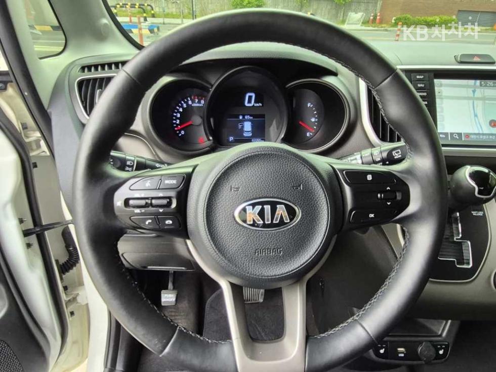 2020 - kia ray