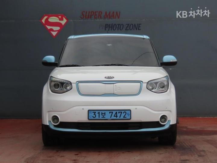 Kia Soul EV 3