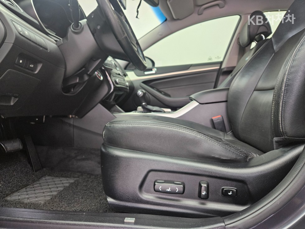 2014 - kia k7