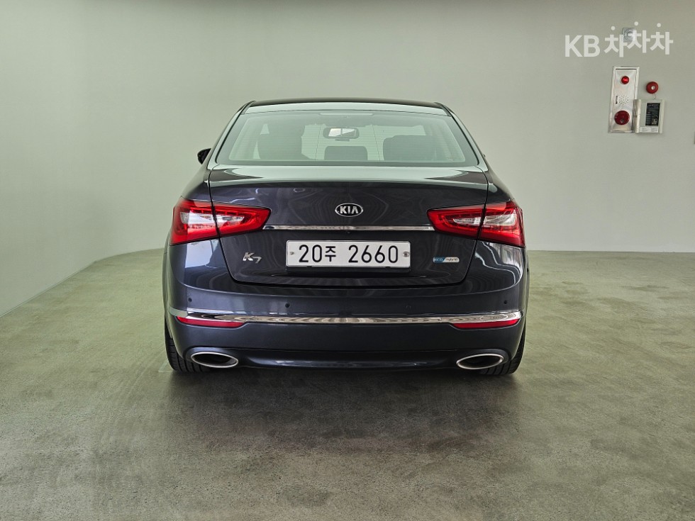 2014 - kia k7