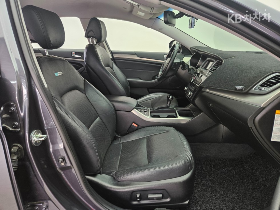 2014 - kia k7
