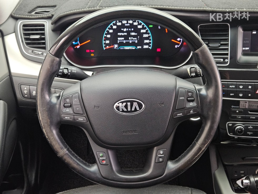 2014 - kia k7