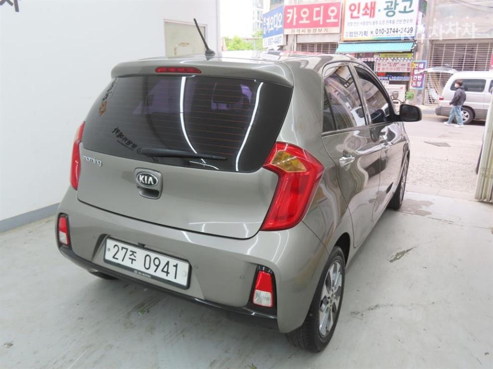 2016 - kia morning