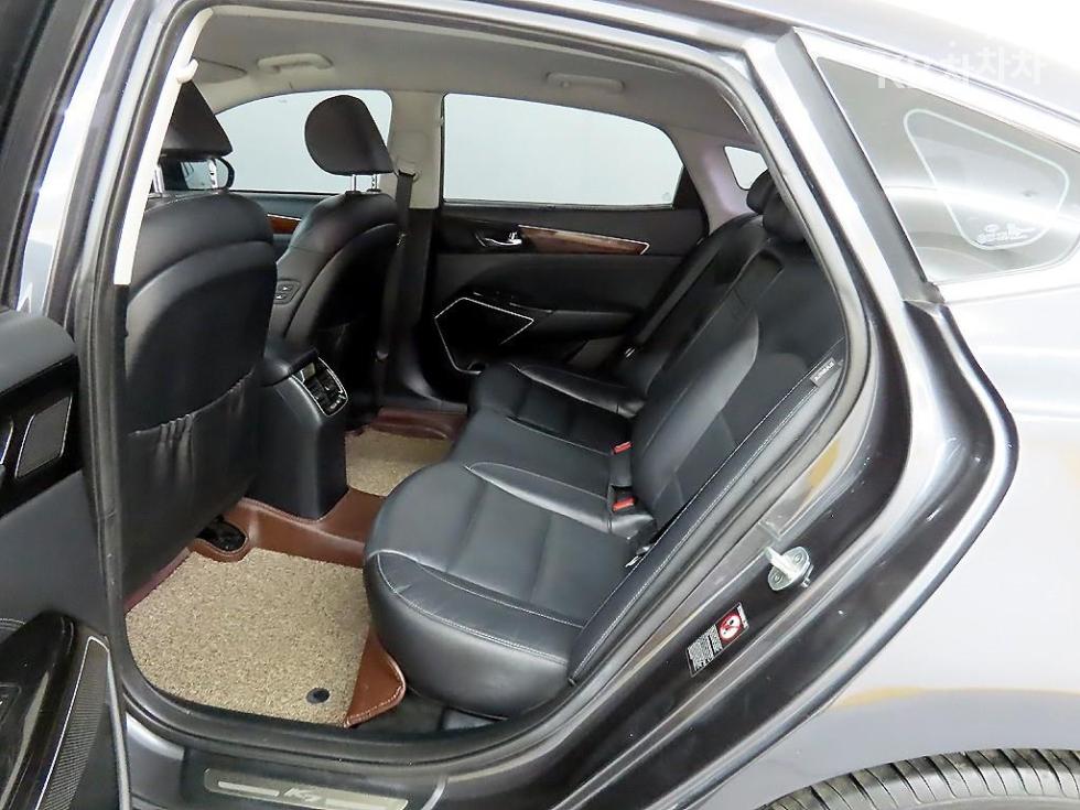 2016 - kia k7