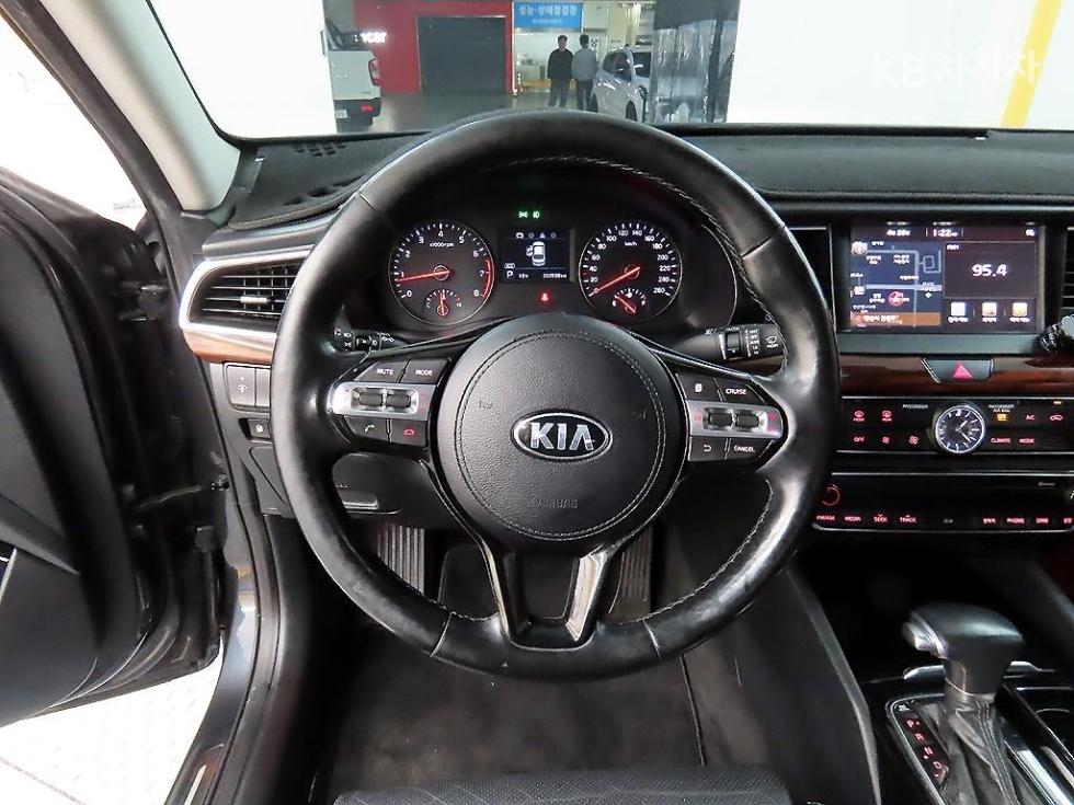 2016 - kia k7