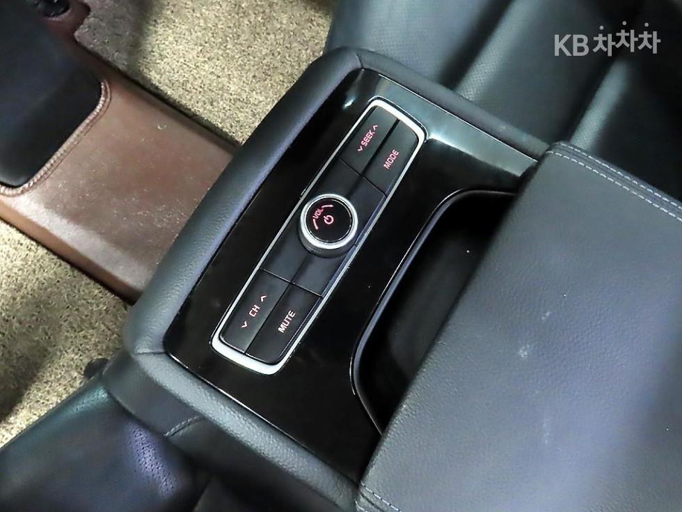 2016 - kia k7