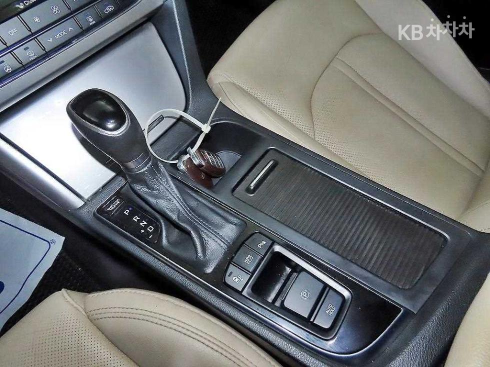 Hyundai Sonata — miniaturë 12