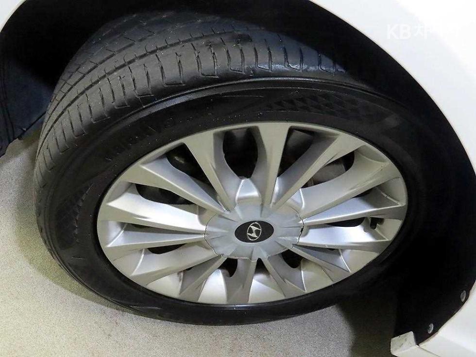 Hyundai Sonata — miniaturë 20