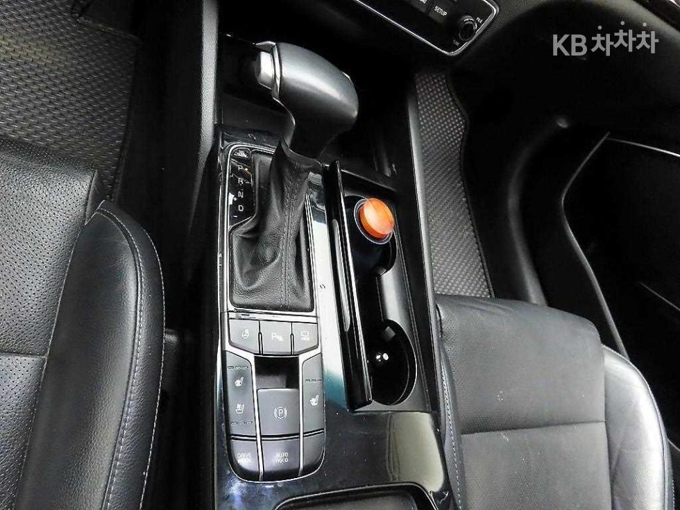 Kia K7 — miniaturë 10