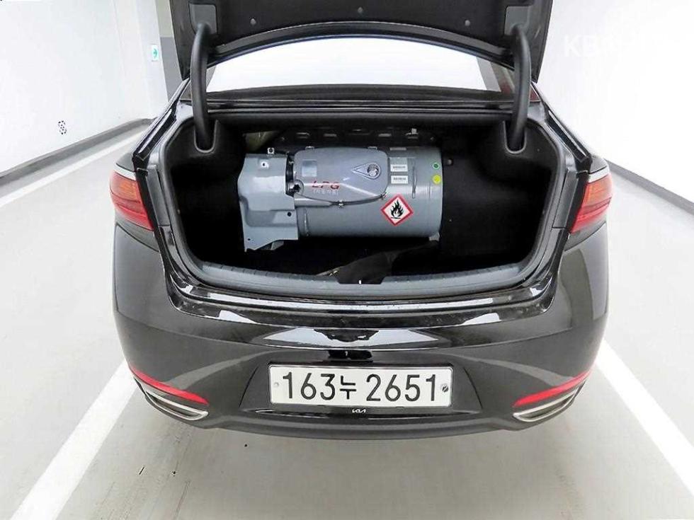 2018 - kia k7