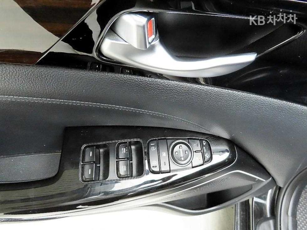 2018 - kia k7