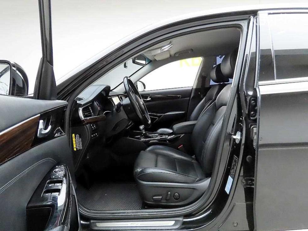 2018 - kia k7