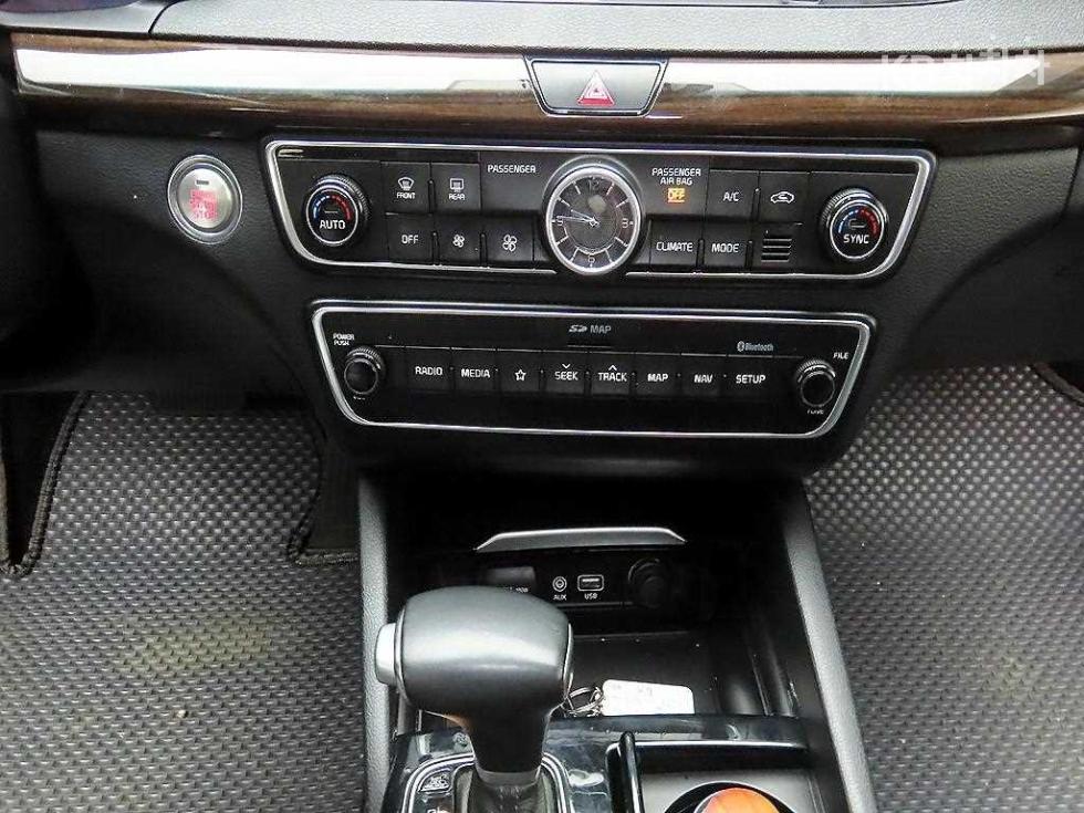 2018 - kia k7